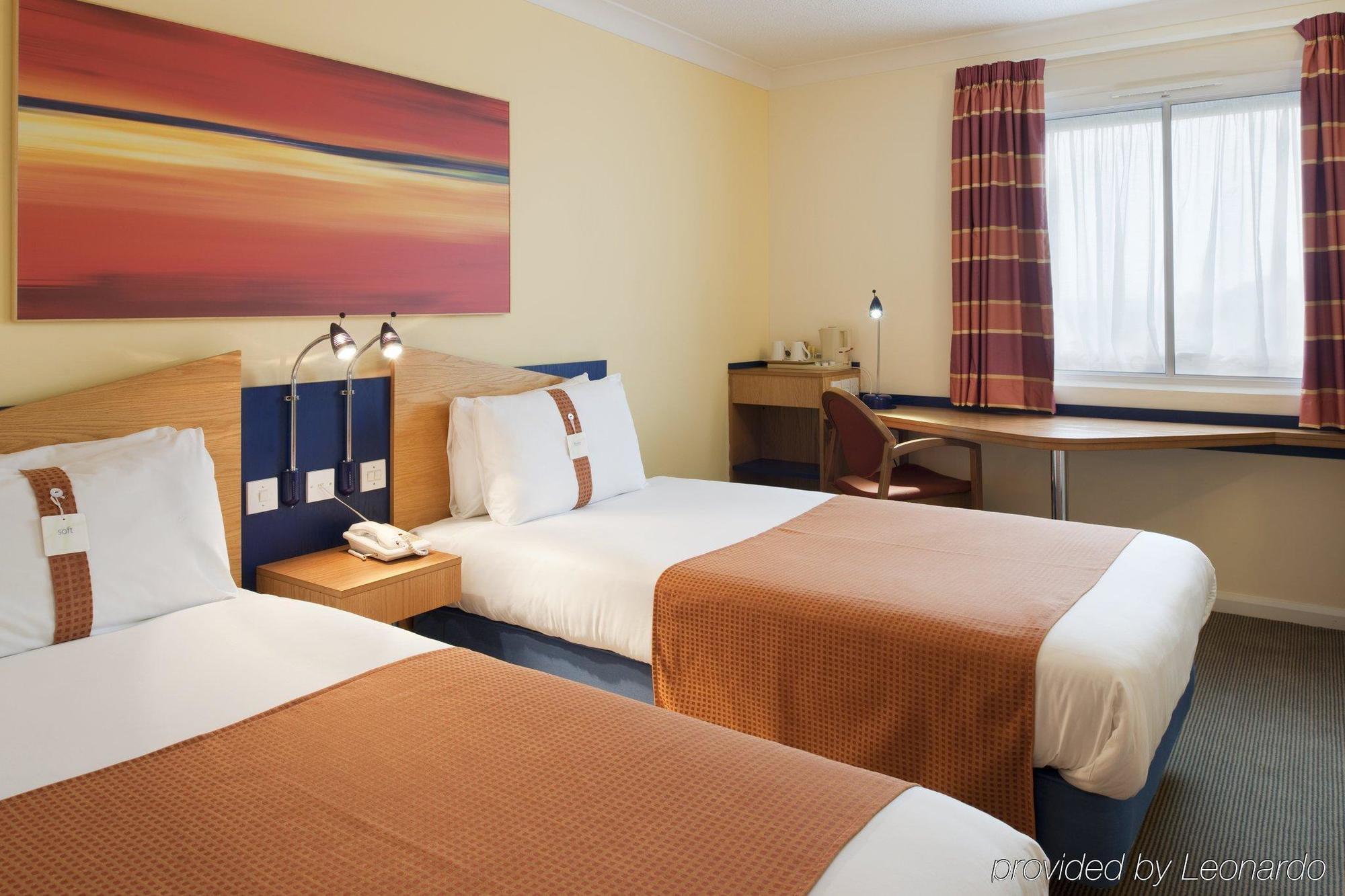 Holiday Inn Express Stoke-On-Trent, An Ihg Hotel Δωμάτιο φωτογραφία